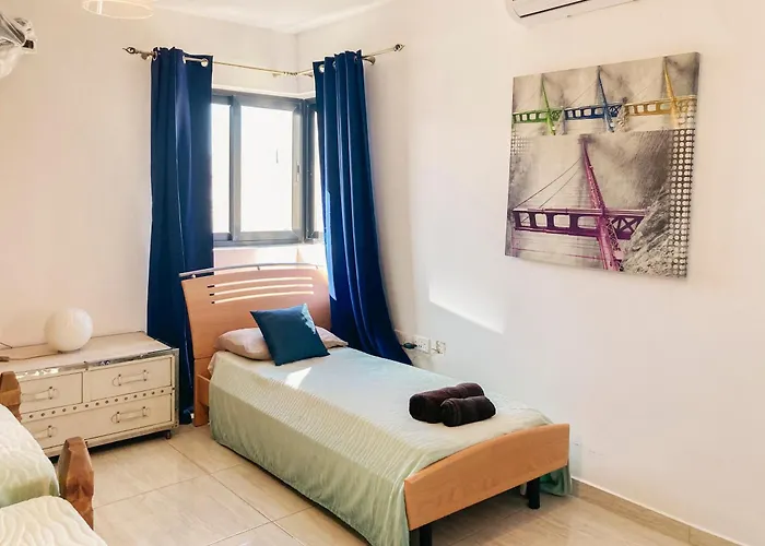 Xl Bugibba Apartment *