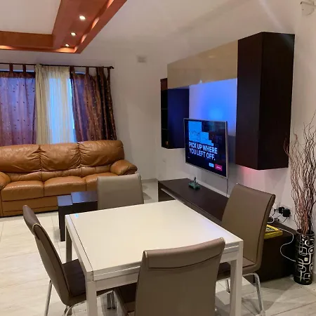 Xl Bugibba Home, 4br 4bath Sea View Balcony & Bbq Appartement *